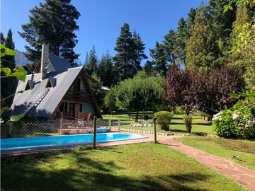 EN VENTA CHACRA CON DOS CASAS, QUINCHO Y GALPÓN CH-144