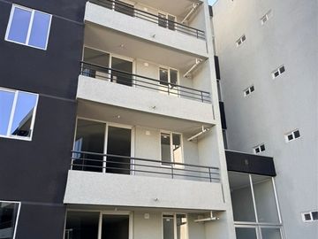 Departamento en arriendo de 3 dorm. 2 baños en Padre Hurtado