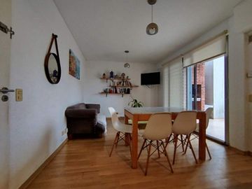 VILLA URQUIZA. ECHEVERRIA al 5200. EXP 160.000 Alquiler...