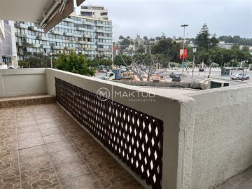 Departamento en venta de 2 dorm. en Avenida San Martín