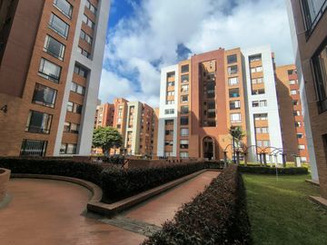 apartamento en venta en rafael nuñez. Cod V126938
