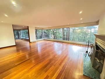 Exclusivo apartamento en venta en Los Rosales – Bogotá
