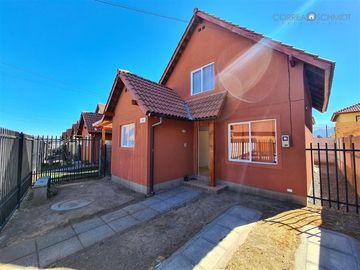 Casa en ARRIENDO Las Pircas, Machalí