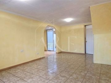 Se arrienda casa 4D+2B+1E, Puente alto