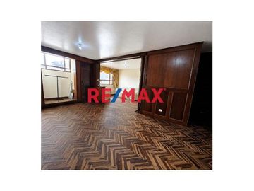 Oportunidad Única Venta De Departamento Dúplex , Ubicado...