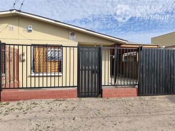 Casa en arriendo de 3 dorm. Caleta san Pedro