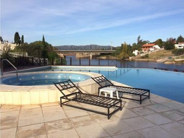 EN VENTA EXCLUSIVO DUPLEX CON SALIDA AL LAGO