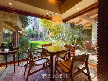 Exclusiva Casa Familiar en Venta, Lo Barnechea