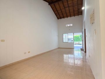 casa en arriendo en villa camila. Cod A5158