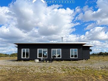 Casa en venta de 4 dorm. en Puerto Varas