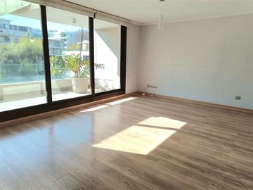 Departamento en arriendo de 4 dorm. Portal La D Lo Barnechea