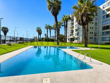 En Venta  atractivo departamento Avenida del Mar, La Serena.