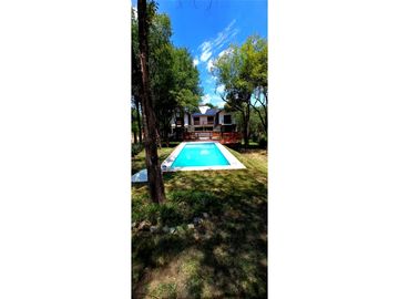 COMPLEJO DE CABAÑAS A ESTRENAR, EN VILLA GENERAL BELGRANO