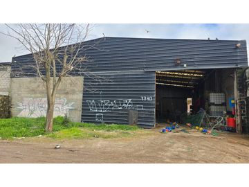 Venta galpón de 500 mts zona Mundialista