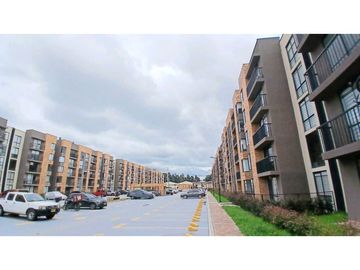 Apartamento en venta en conjunto cerrado en Cajica.