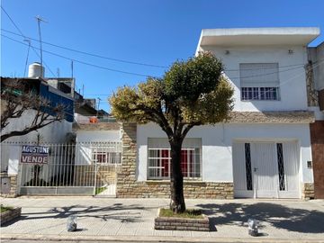 RAMON CARRILLO 6116, entre Cristianía y París, Isidro...