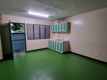 For Rent Cheap Spacious Studio Unit at Heartland...