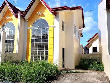 For Sale: 4 Bedroom Single Attached House near Masinag -...