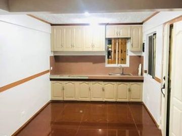 PN54822 4 Storey Residential Building for Sale Fairview...