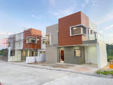 DUPLEX UNIT READY FOR OCCUPANCY