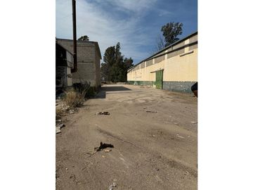 VENTA- GALPÓN INDUSTRIAL- QUINTAS DE FERREYRA