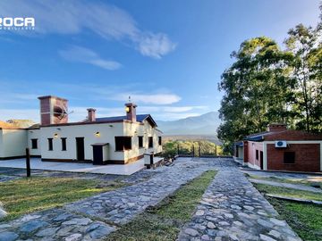 Casa en venta de 3 dormitorios c/ cochera en Almona