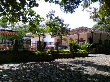 Casa Campestre Venta En San Jerónimo- En El Sector El...