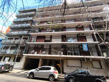 Exclusivo piso alto, 4 amb., terraza y cochera en zona...