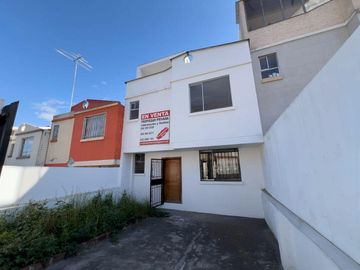Vivienda En Venta Sector Macastro