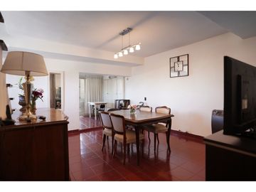 EN VENTA CASA PLANTA ALTA CALLE ALEM 3 DORMITORIOS