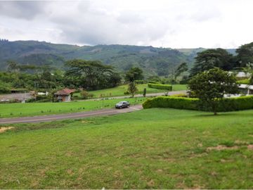 VENTA LOTE CAMPESTRE EN CONJUNTO POR EL CLUB CAMPESTRE...