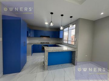 VENTA CASA RENTERA CDLA. ALBORADA XI ETAPA (VM)
