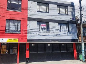 VENTA DE ACOGEDOR APARTAMENTO DUPLEX EN FONTIBON...