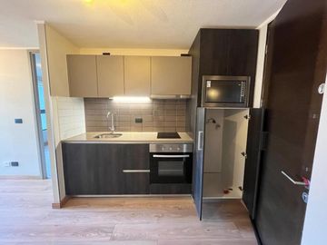 Se Vende Espectacular Depto.1b-1d-estacionamiento En El...