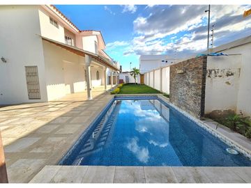 Alquilo Casa Urb. Barbasquillo,  piscina y amplio...