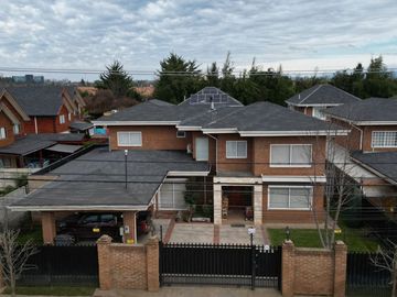 CASA EN LAS RASTRAS
