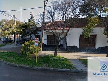 Casa en venta c/ cochera en San Roque