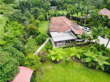 Casa finca campestre independiente en venta en la ceja...