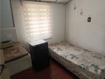 Arriendo aparta-estudio Rivera Guayacanes excelente...