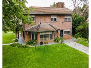 CASA QUINTA  EN MASCHWITZ  -  ZONA LA BOTA