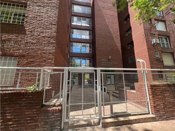 Departamento de 3 ambientes en zona macrocentro
