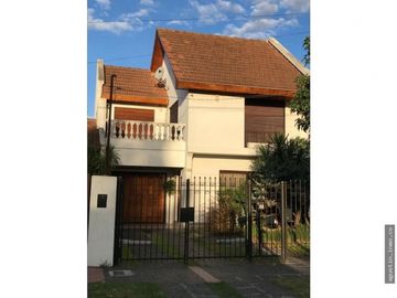 Excelente casa a la venta en Las Heras al 1000, Ituzaingó