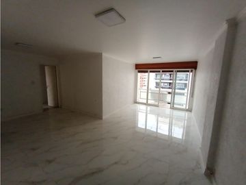 SEMIPISO - 3 DORMITORIOS - 2 BAÑOS - 100 % RECICLADO -...