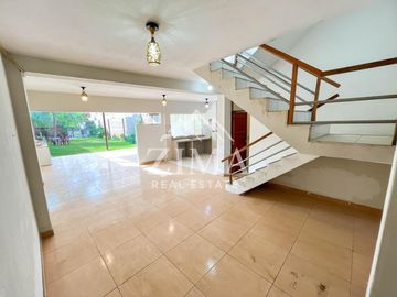 SE VENDE CASA