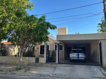 Casa en venta c/ cochera en Achachay