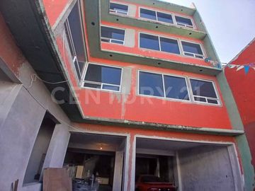 Edificio en Venta en José Vicente Villada Ciudad...