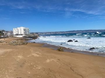EDIFICIO LAS ROCAS / REÑACA
