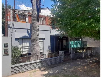 CASA Y PREMOLDEADA EN VENTA. ITUZAINGO NORTE. A MTS....