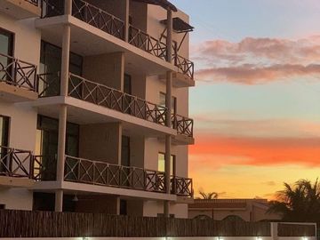 VENTA DE DEPARTAMENTO EN CONTRA MAR LUXURY CONDOS —...