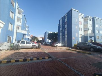 VENDEMOS - Parques de Alejandría 5to piso 3 hab...
